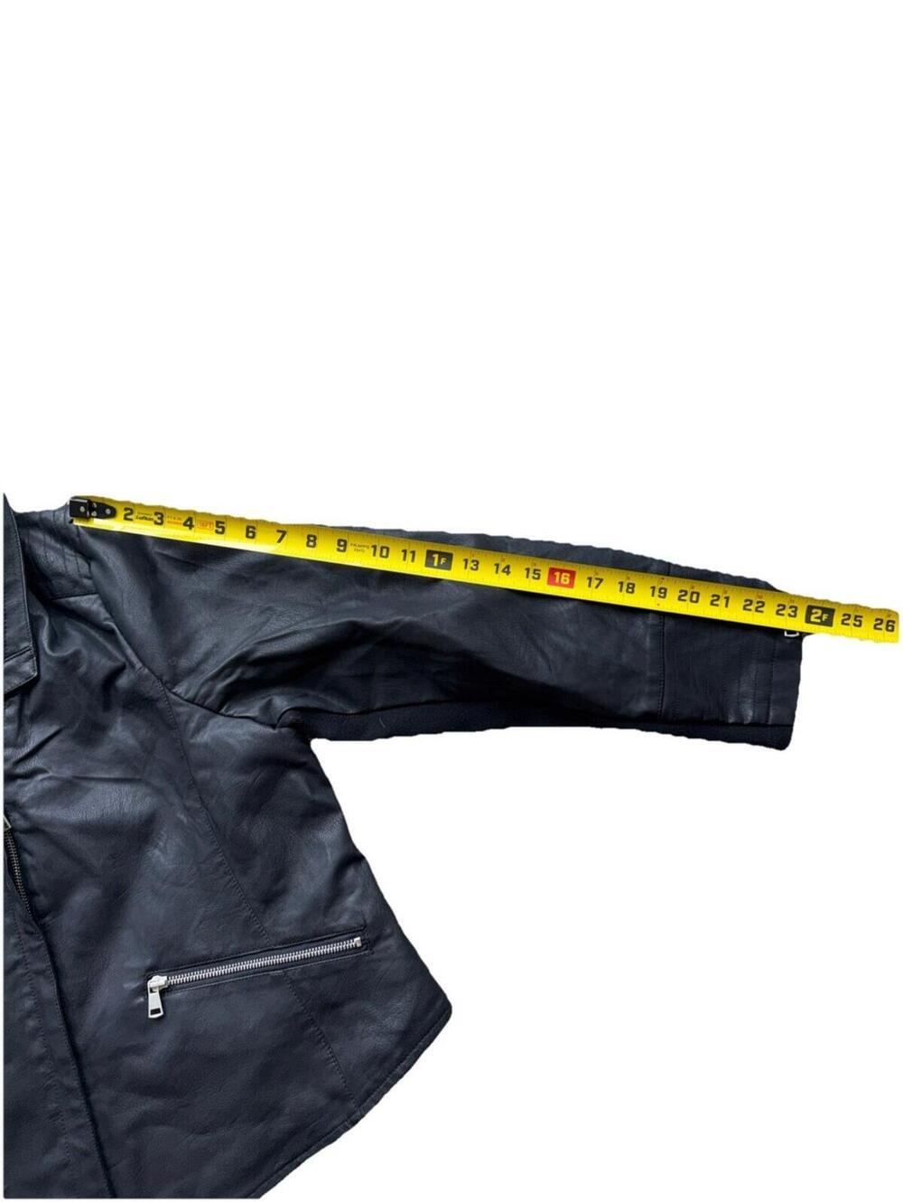 Baccini Women’s Black Faux Leather Moto Jacket Size 3X Full Zip Pockets Stylish - Picture 4 of 5